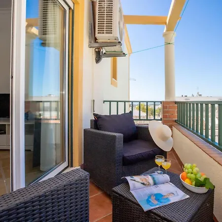 Mello With Sunny Balcony *